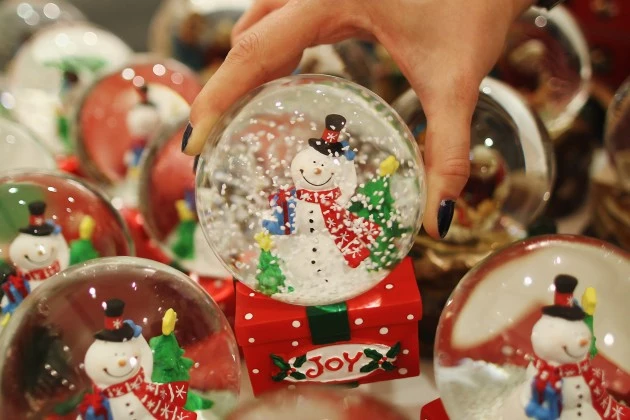 snowglobes snowglobes