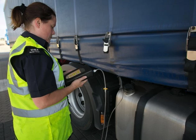 Border Force At Work At UK Ports