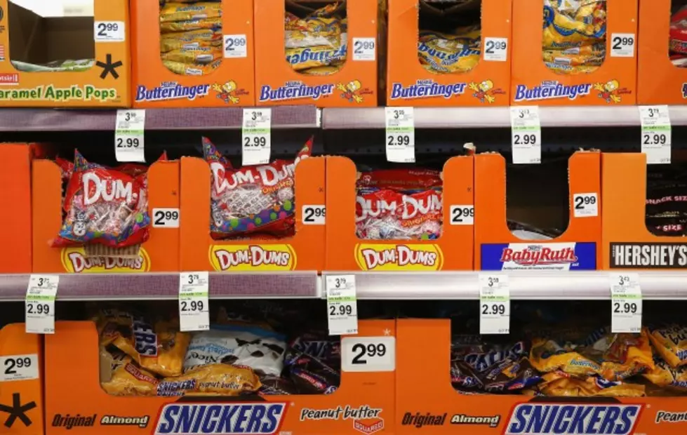 What&#8217;s Your Favorite Halloween Candy? [POLL]