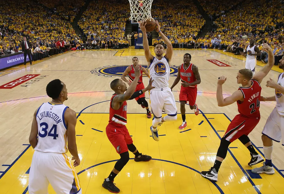Splash Brothers Curry, Thompson Send Warriors to West Finals